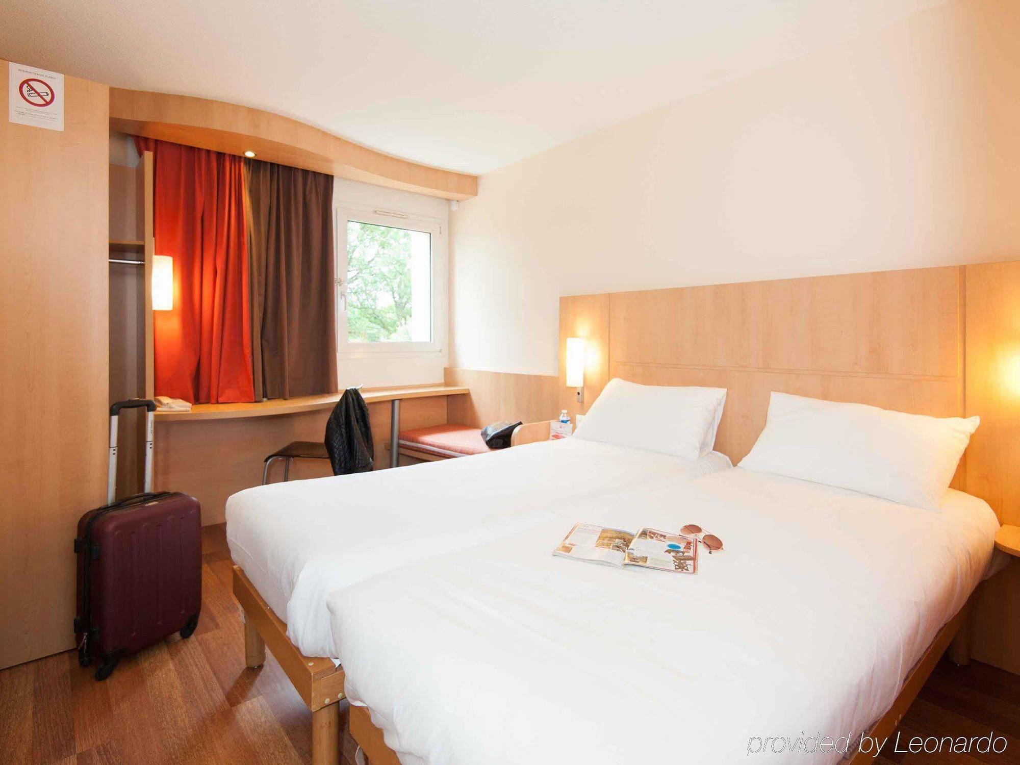 Ibis Avallon Magny  Luaran gambar